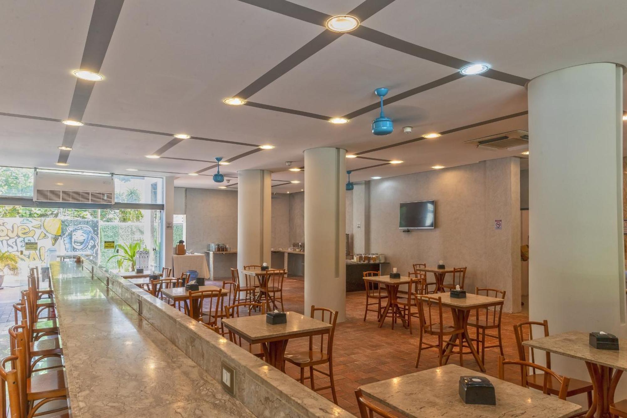 Hotel Rede Andrade Vela Branca